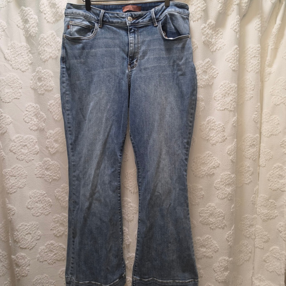 Judy Blue Los Angeles Trouser Flare Jeans Medium Wash Blue 18W Plus Size